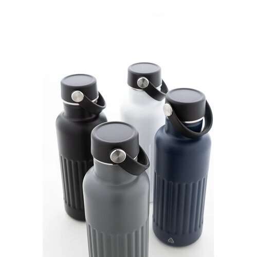 Streaky Go Geïsoleerde Fles Wit