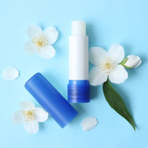 Lipbalsem stick ecru / blauw