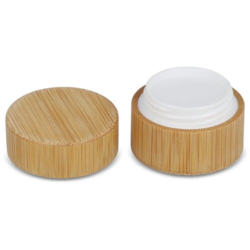 Lippenbalsem rond bamboe natuur