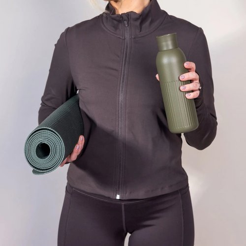 Sagaform Tekla Push stalen fles met druk dop gerecycled) 500 ml dried green 500 ml
