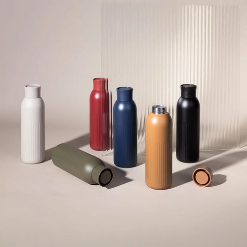 Sagaform Tekla Push stalen fles met druk dop gerecycled) 500 ml beige 500 ml