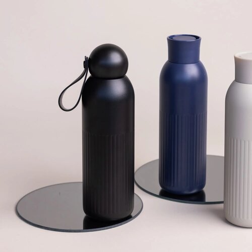 Sagaform Tekla stalen fles (gerecycled) 500 ml zwart 500 ml