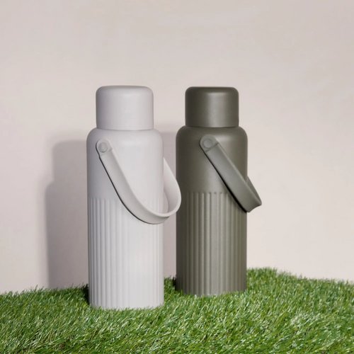 Sagaform Theo Thermosfles (gerecycled) 1 L dried green 1000 ml