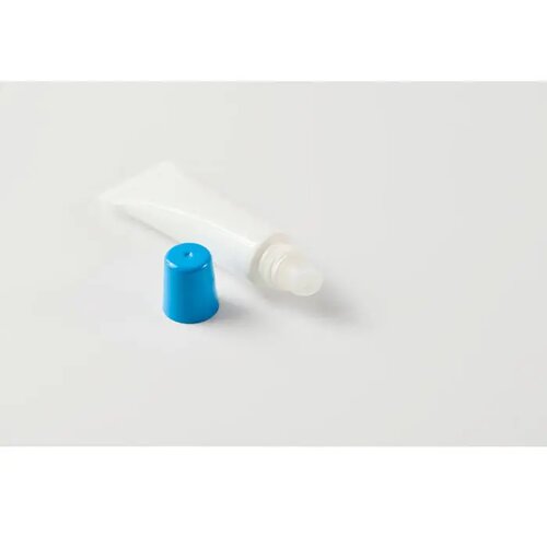Vegan lipglosscrème Salve turquoise